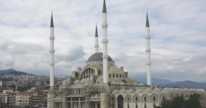 Van'da Bayram Namazı Saati Belli Oldu! İşte Detaylar!